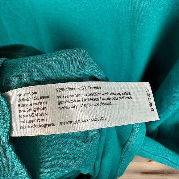 NWT Eileen Fisher Asymmetric Jewel Neck Turquoise Top - Picture 8 of 8